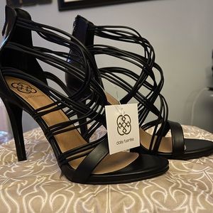 8.5 Dailey Fuentes strapy heels